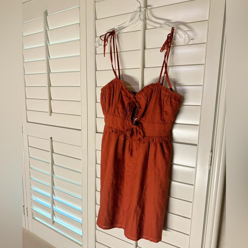 NWT Forever 21 Tie-Front Sweetheart Mini Dress in Copper/ Burnt Orange sz Large